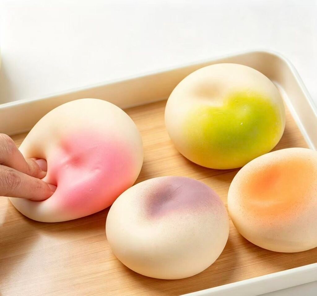 麻薯捏捏乐粘粘包慢回弹发泄豆乳礼品发泄球小玩具